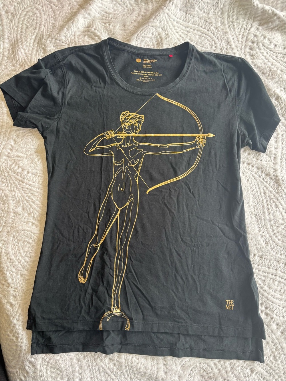 MET Museum NY Black and Gold Diana TShirt